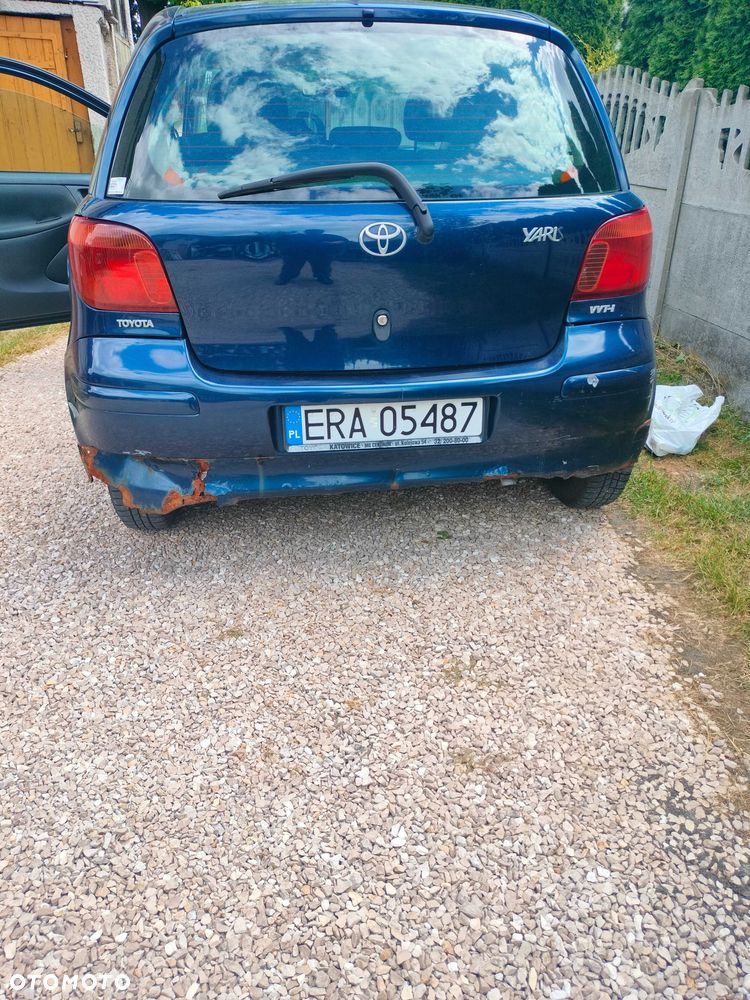 Toyota Yaris - 5