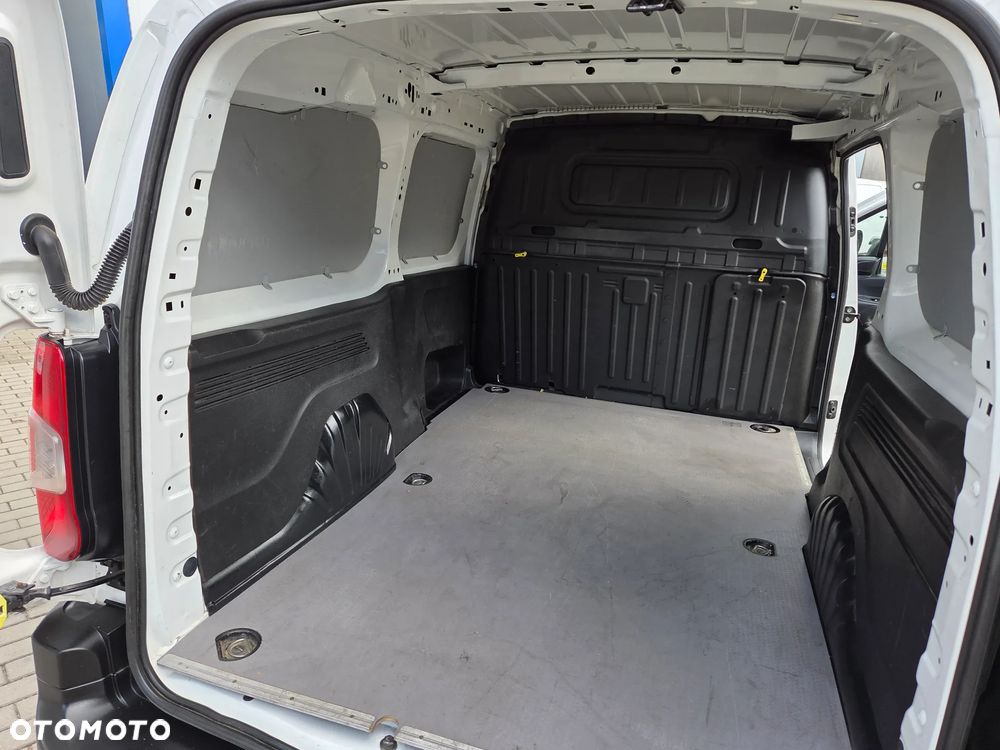 Toyota Proace City - 20