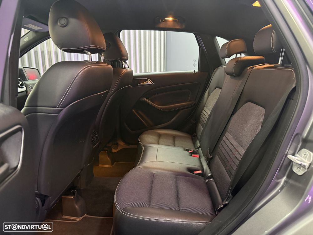Mercedes-Benz B 180 (CDI) d 7G-DCT Urban — fotografia 12