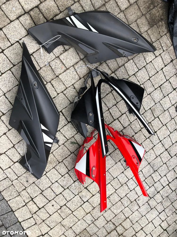 Yamaha Yzf 125  bok czasza szyba osłona lampa  czacha - 2