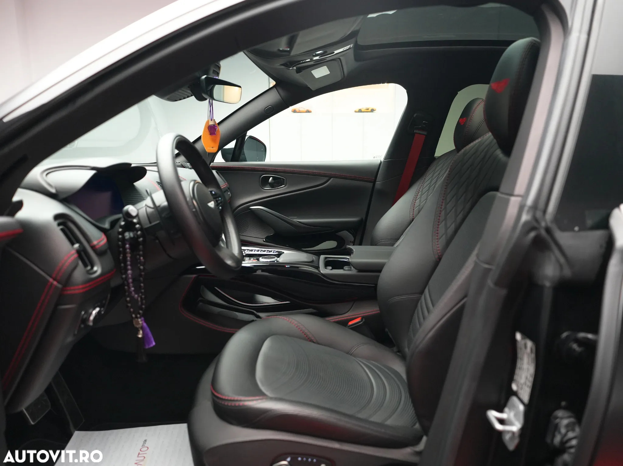 Aston Martin DBX Standard - 11