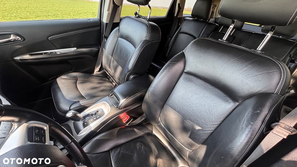 Fiat Freemont 2.0 Multijet 16V DPF Automatik Allrad Lounge - 4