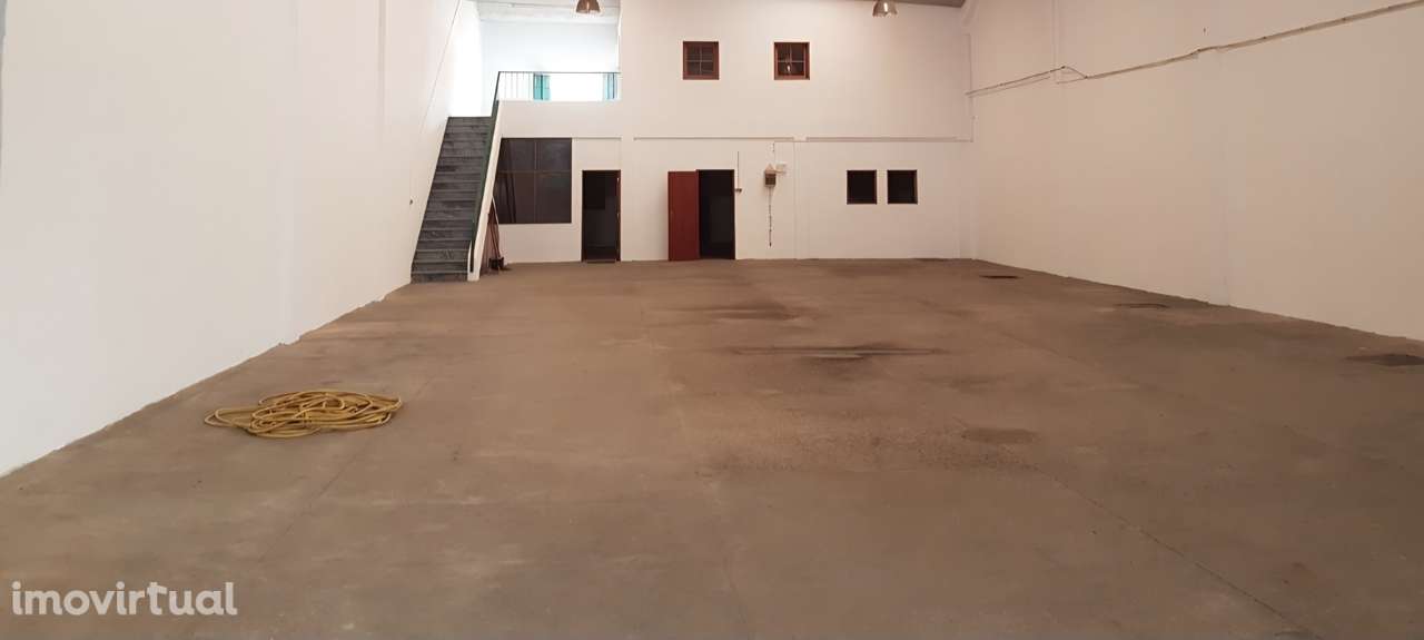 Armazém Parque Industrial Beja - Grande imagem: 2/18