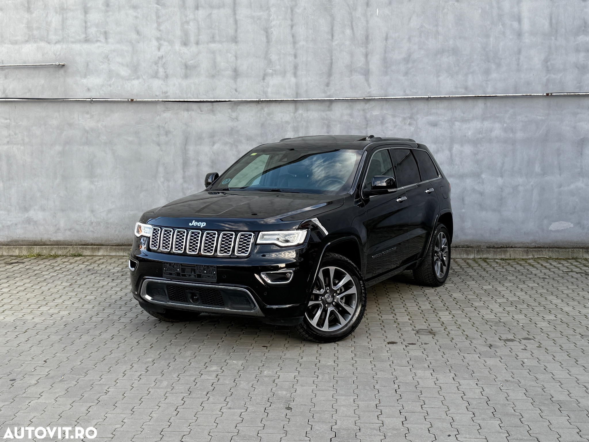 Jeep Grand Cherokee 3.0 TD AT Overland - 17