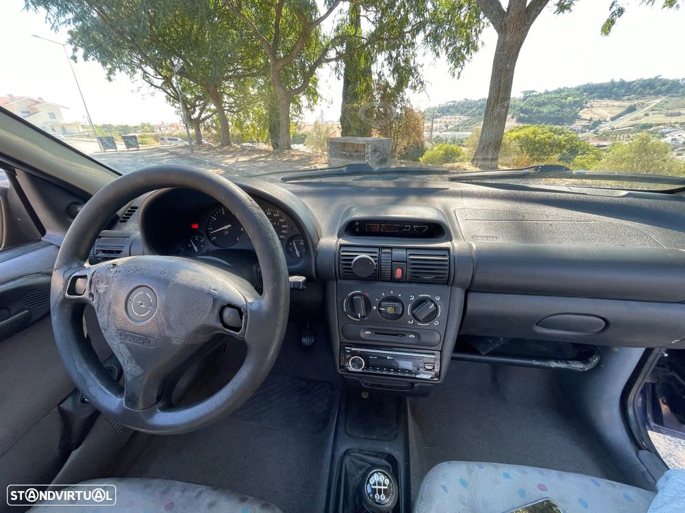 Opel Corsa - 7