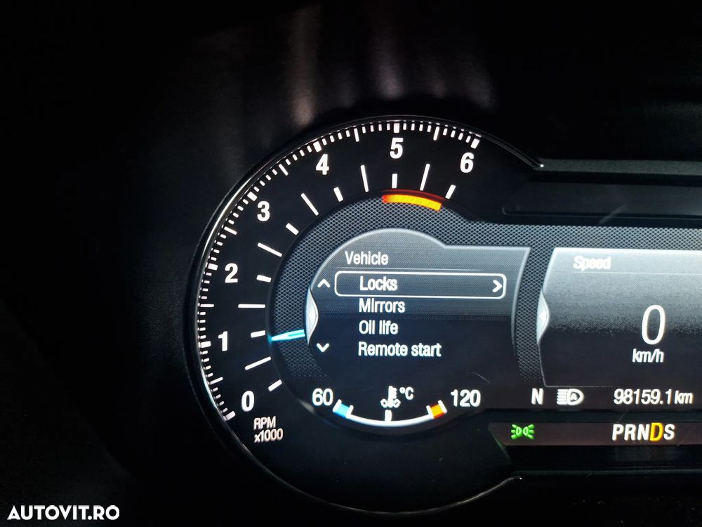Ford Mondeo - 22