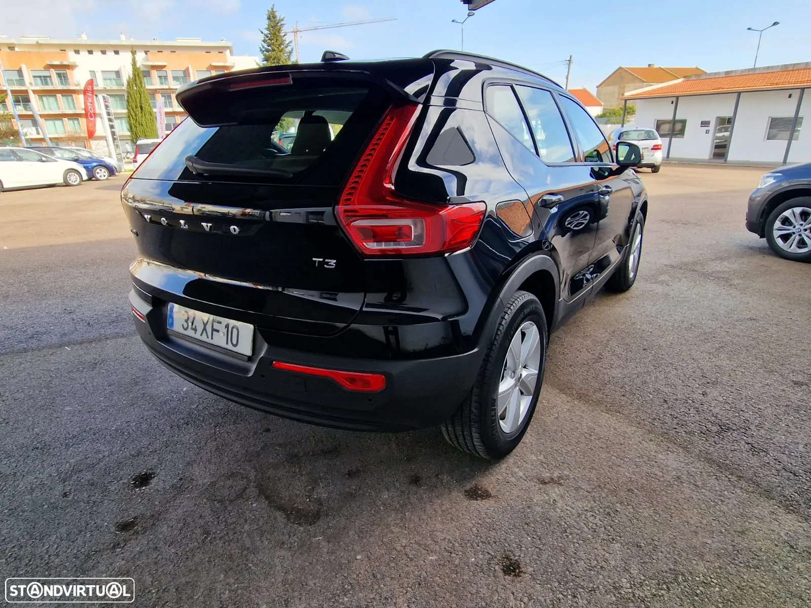 Volvo XC 40 1.5 T3 Tech Edition - 3