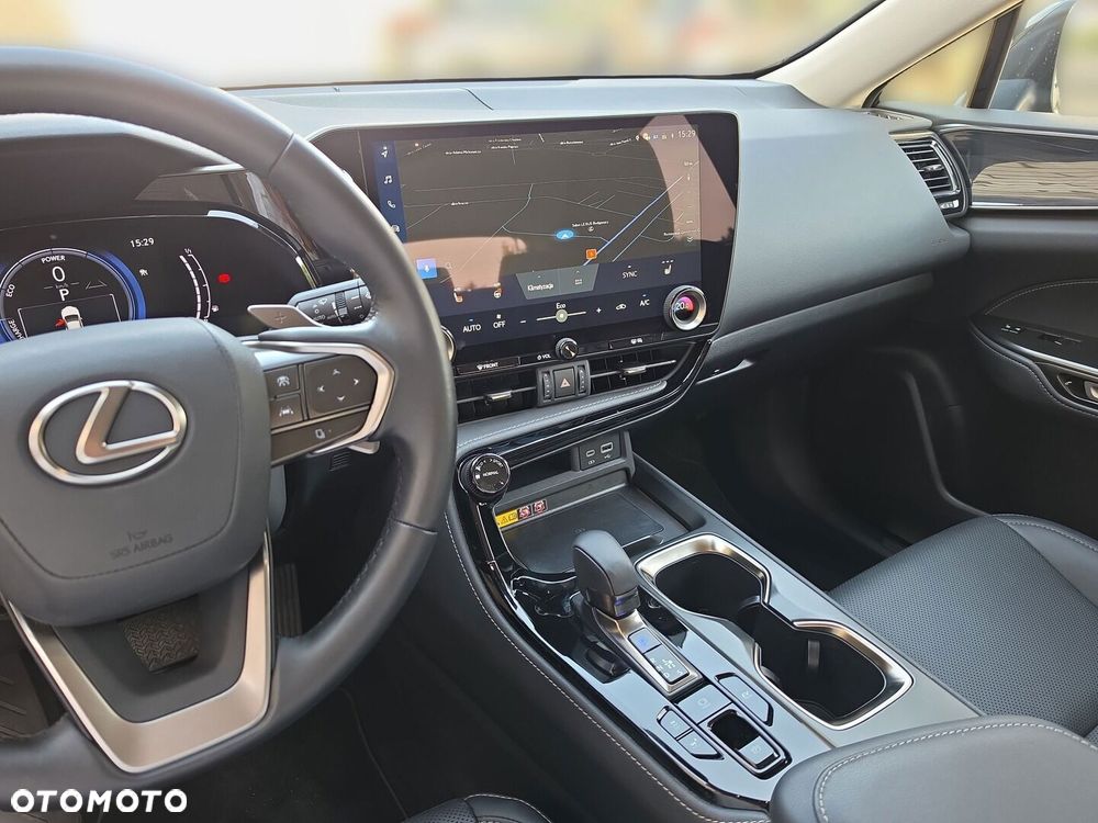 Lexus NX 350h Prestige AWD - 21