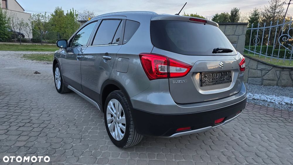 Suzuki SX4 S-Cross 1.4 T Elegance - 26