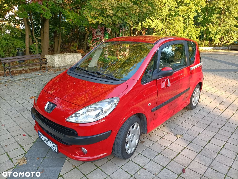 Peugeot 1007 1.6 Trendy 2-Tronic - 1