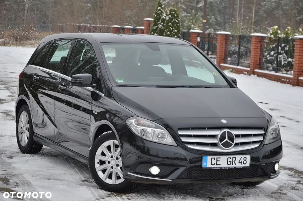 Mercedes-Benz Klasa B 180 BlueEFFICIENCY Edition - 2