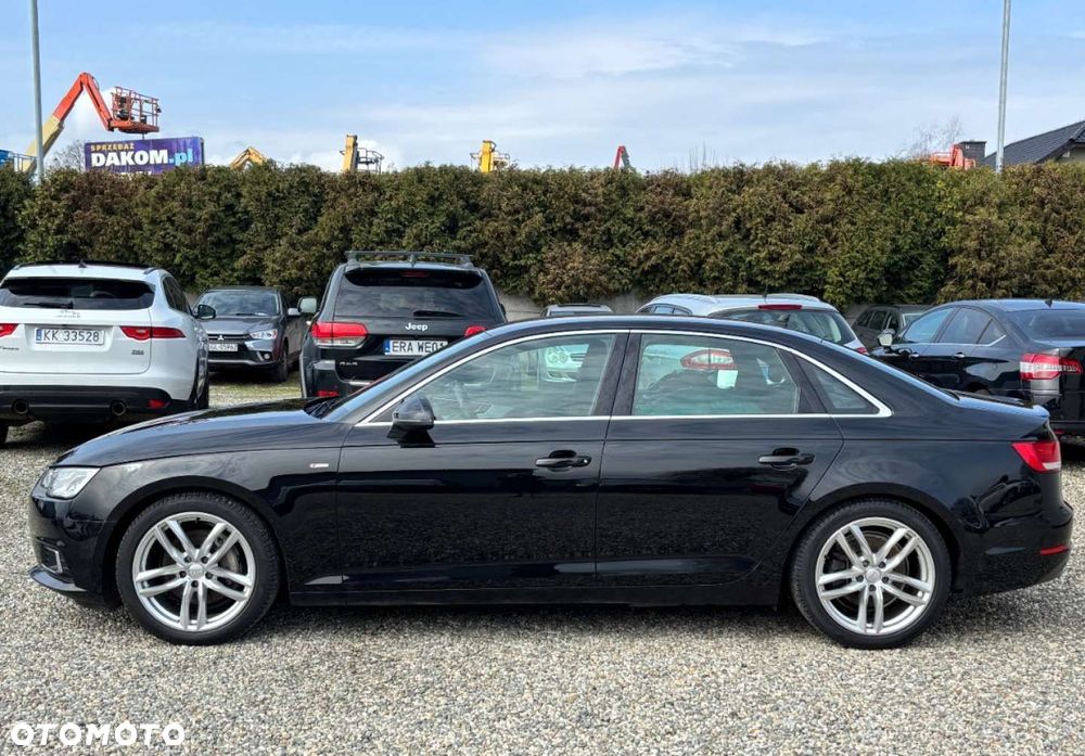 Audi A4 Limousine - 3