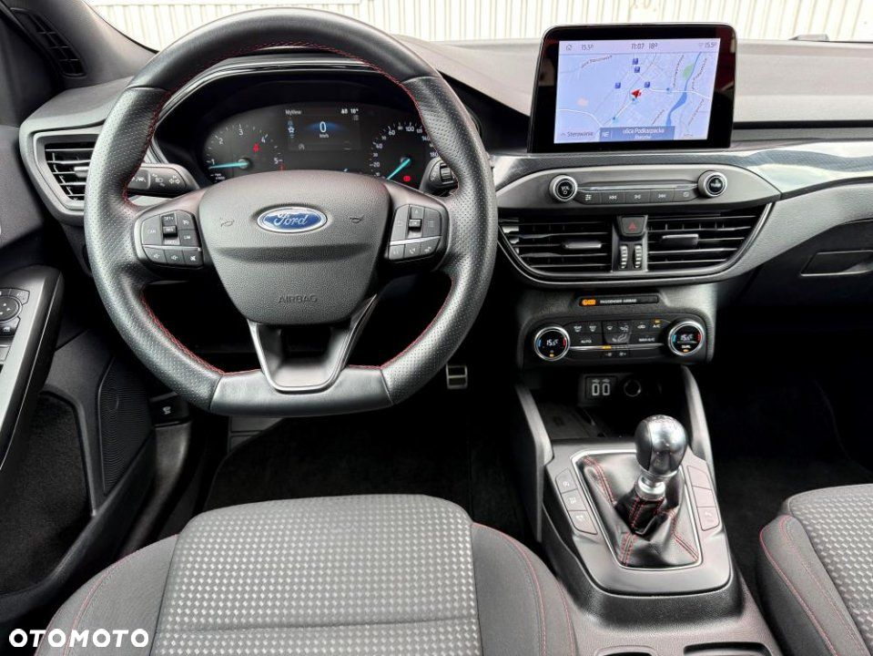 Ford Focus - 10