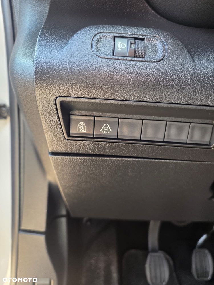 Toyota Proace City Verso 1.5 D-4D Business - 12