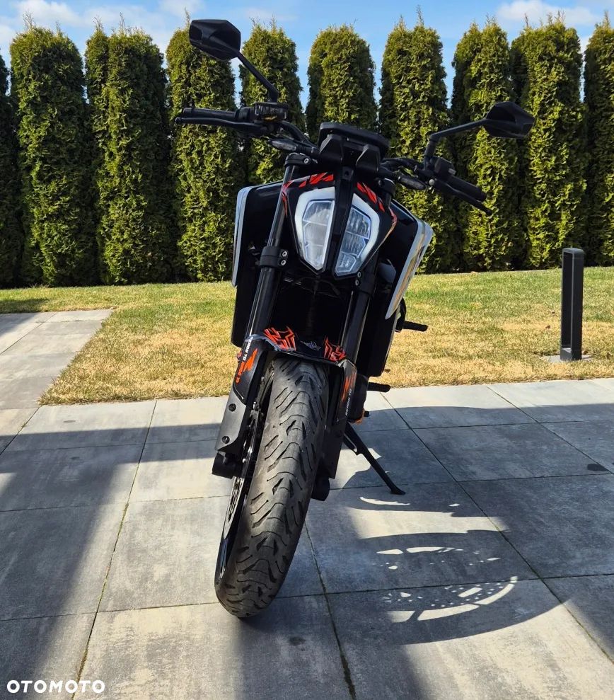 KTM Duke - 4