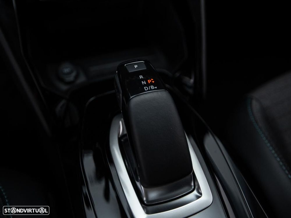 Peugeot e-2008 50 kWh Allure Pack - 16
