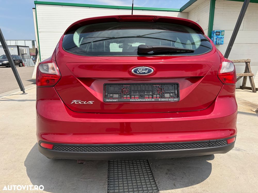 FORD Focus 2011 — imagine 6