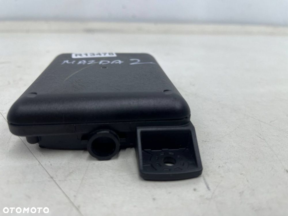 Radar Mazda 2 II DJ 2014r.- sensor czujnik martwego pola da6a-67y80e - 2