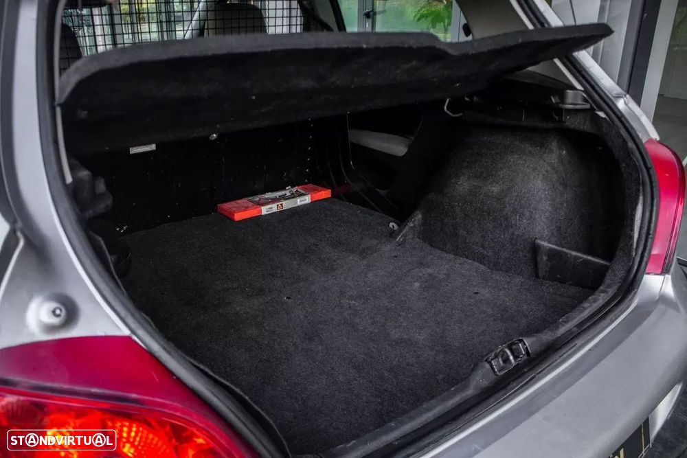 Peugeot 307 1.6 HDI - 25