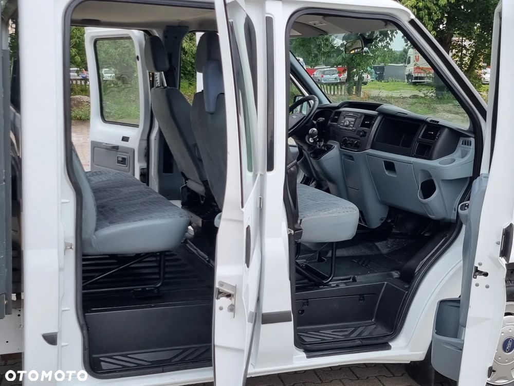 Ford Transit - 17