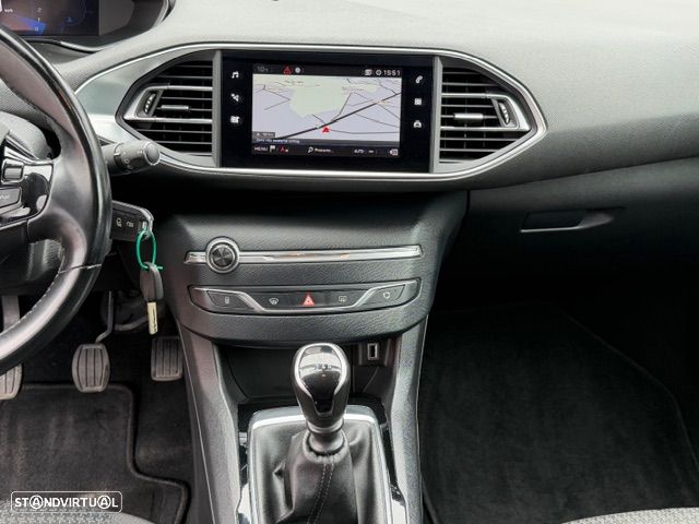 Peugeot 308 SW 1.5 BlueHDi Style - 19