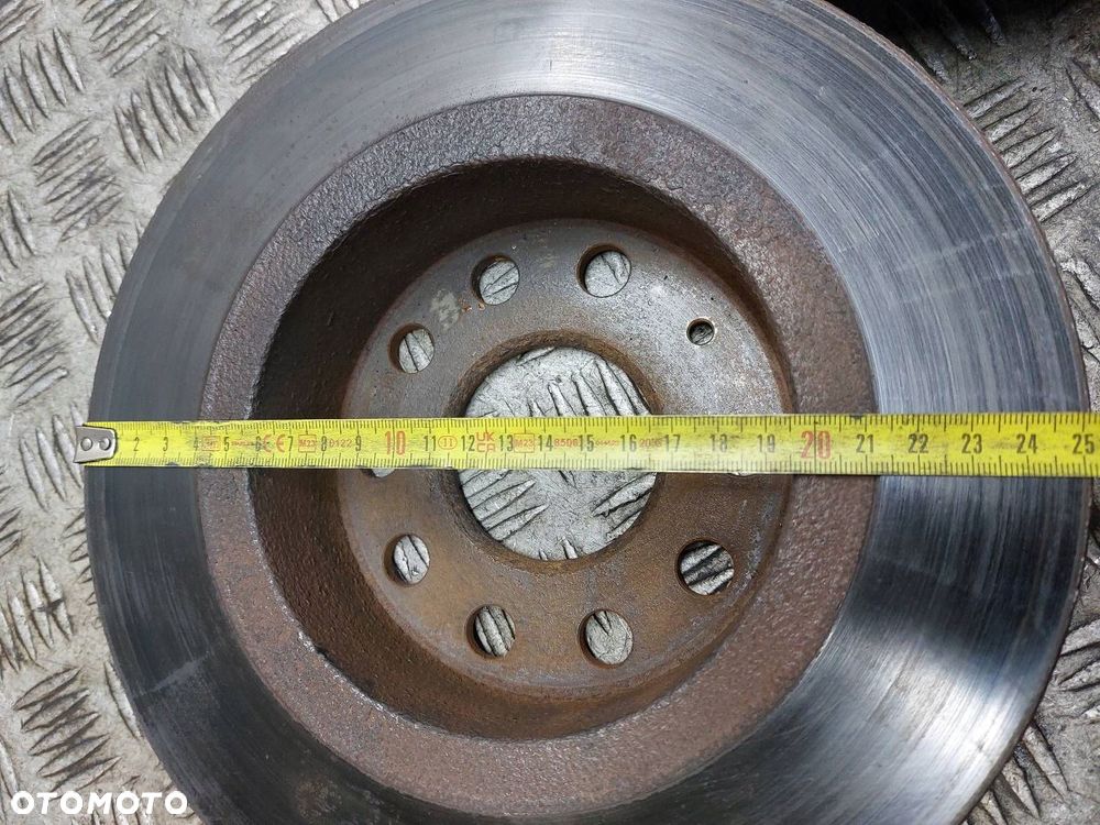 TARCZE HAMULCOWE TYŁ + KLOCKI VOLKSWAGEN GOLF V PLUS - 5