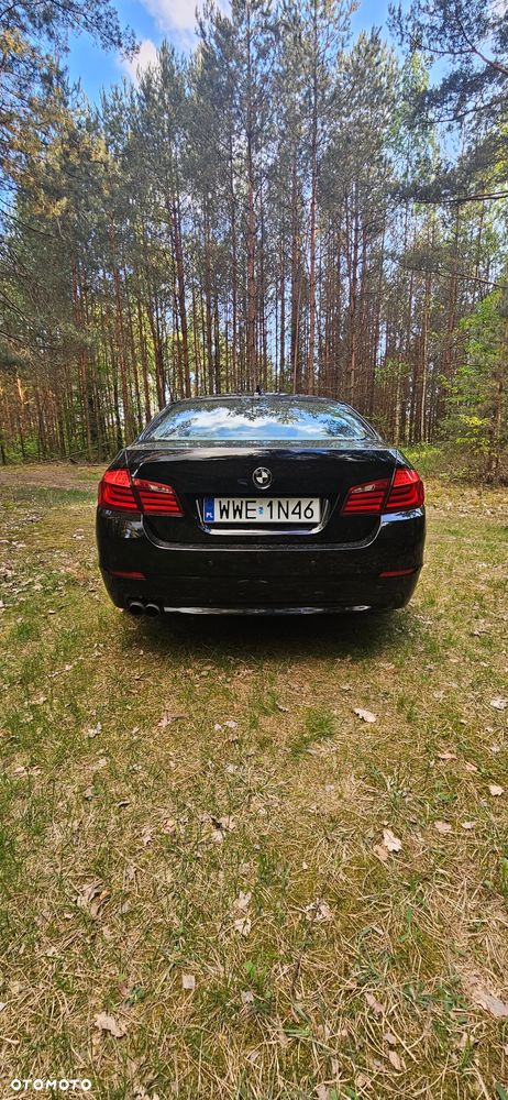 BMW Seria 5 528i xDrive Luxury Line - 7