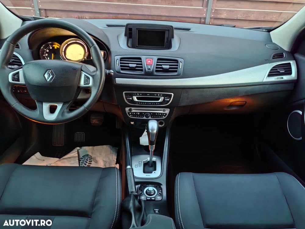 Renault Megane 1.5 dCi Dynamique Aut. - 6