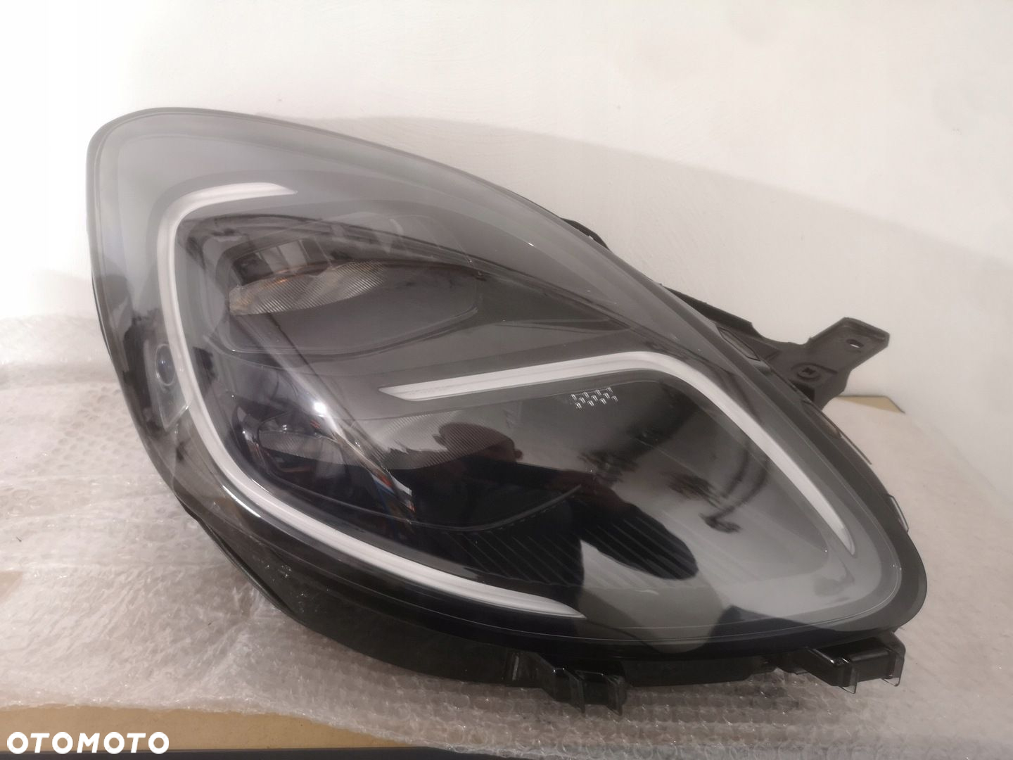 Ford Puma lampa przod prawa full led czarna - 2