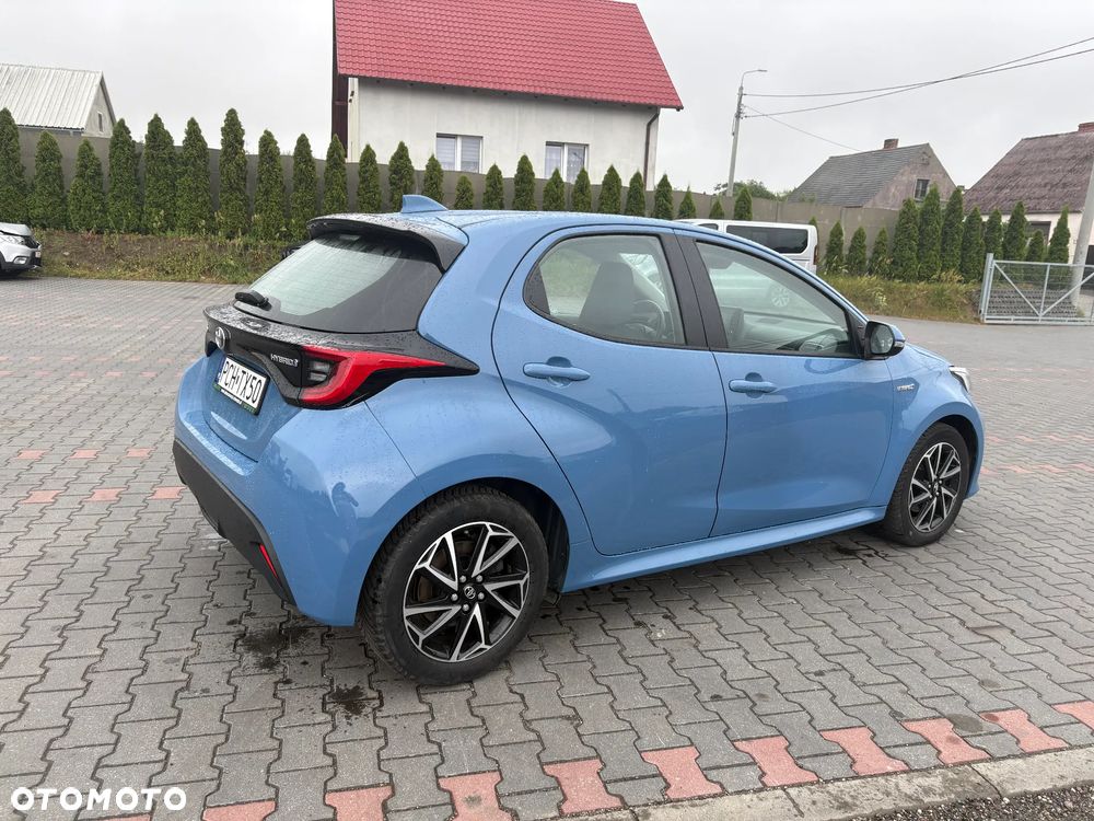 Toyota Yaris - 4