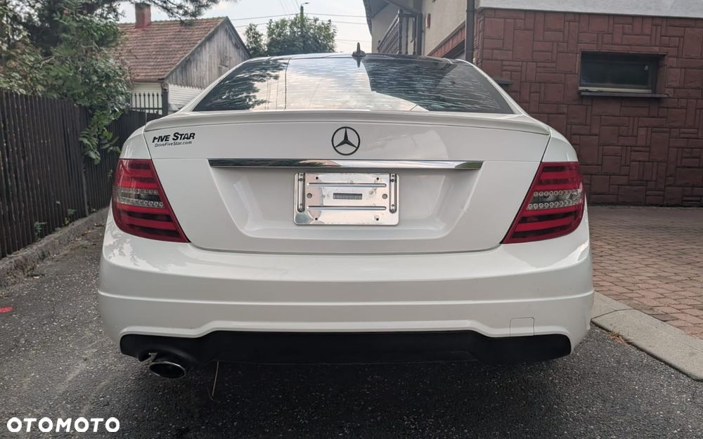 Mercedes-Benz Klasa C 250 Sport 7G-TRONIC - 17