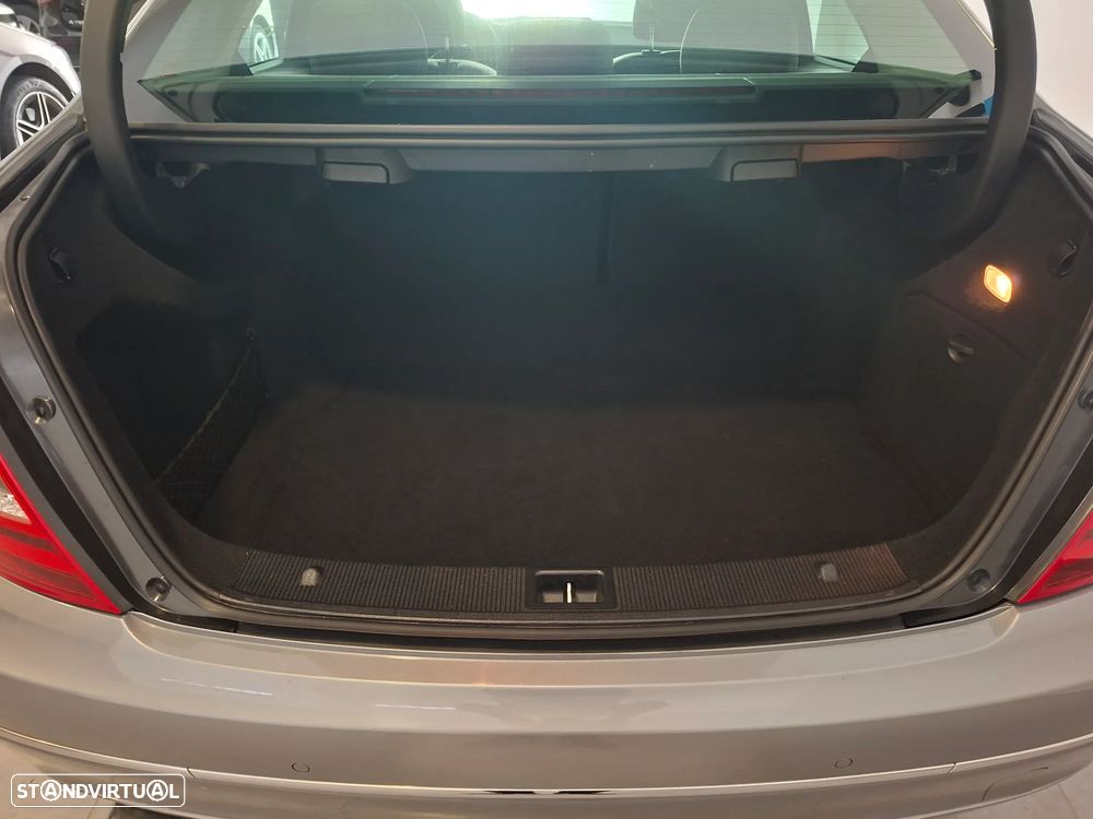 Mercedes-Benz C 220 - 27