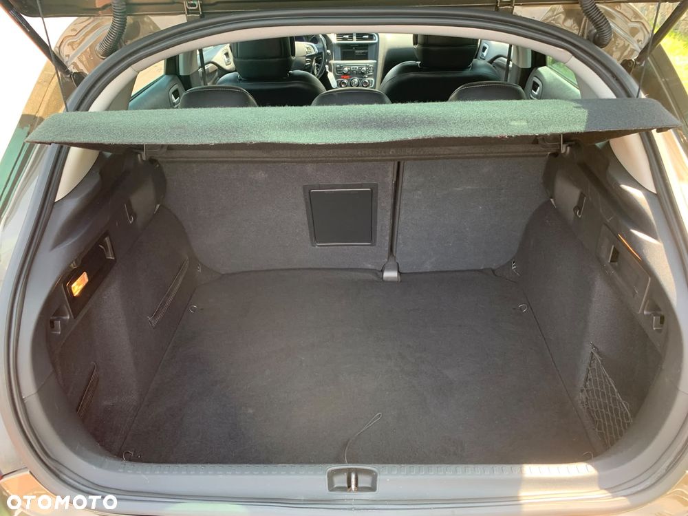 Citroën C4 1.6 HDi Exclusive - 24