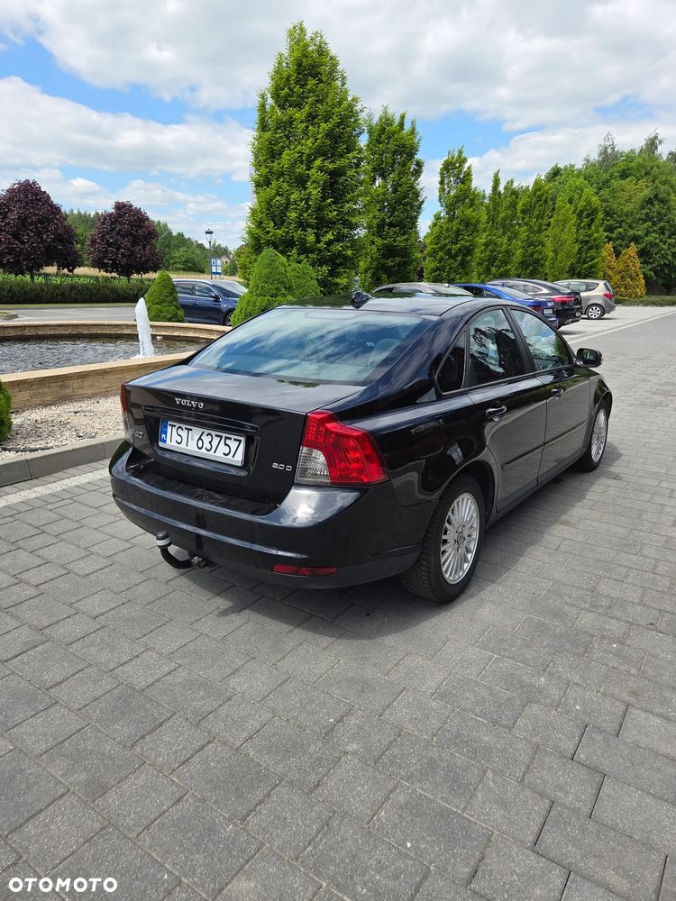 Volvo S40 2.0D Momentum - 4