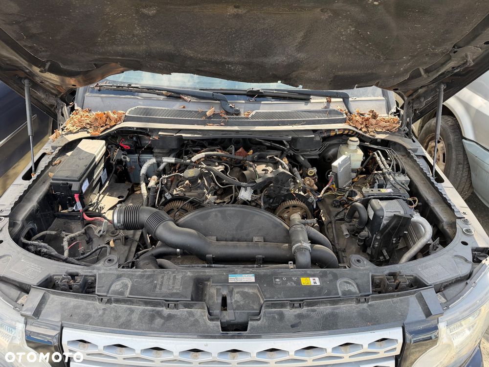 Land Rover Discovery 3.0 TD V6 S - 10