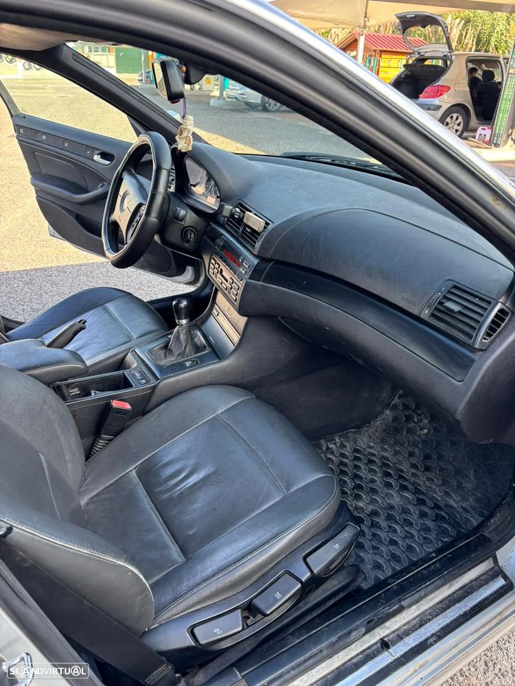 BMW 320 d Touring - 19