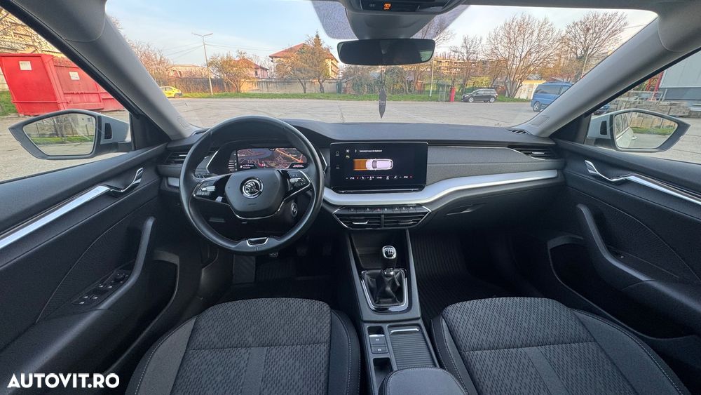 Skoda Octavia 2.0 TDI Style - 24