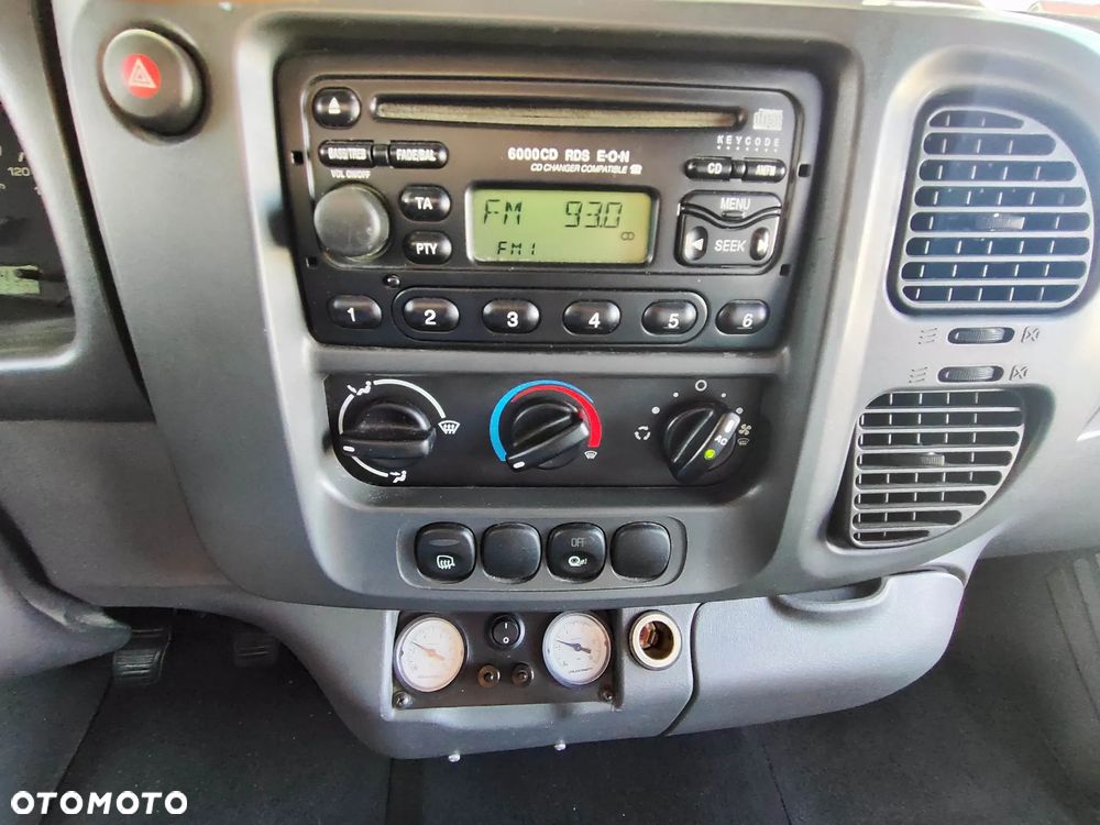 Ford Transit - 15