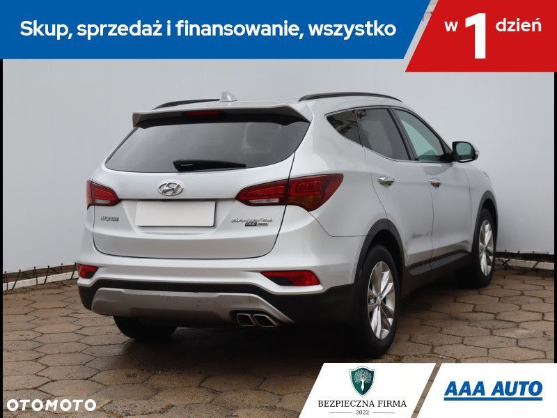 Hyundai Santa Fe - 6