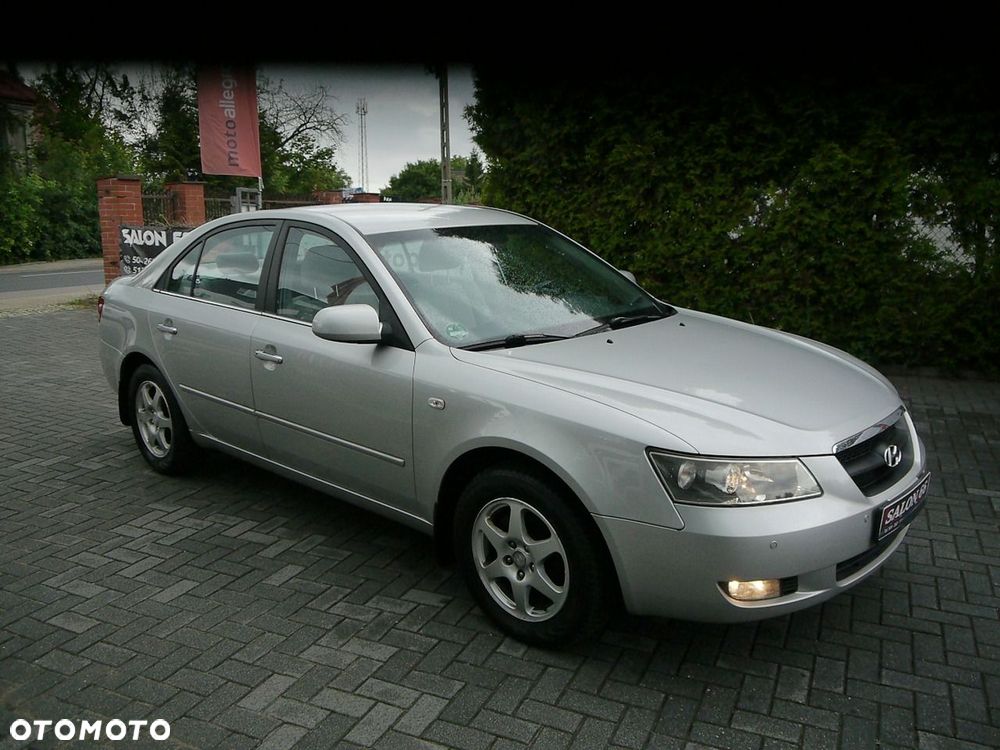Hyundai Sonata 2.4 GLS - 13
