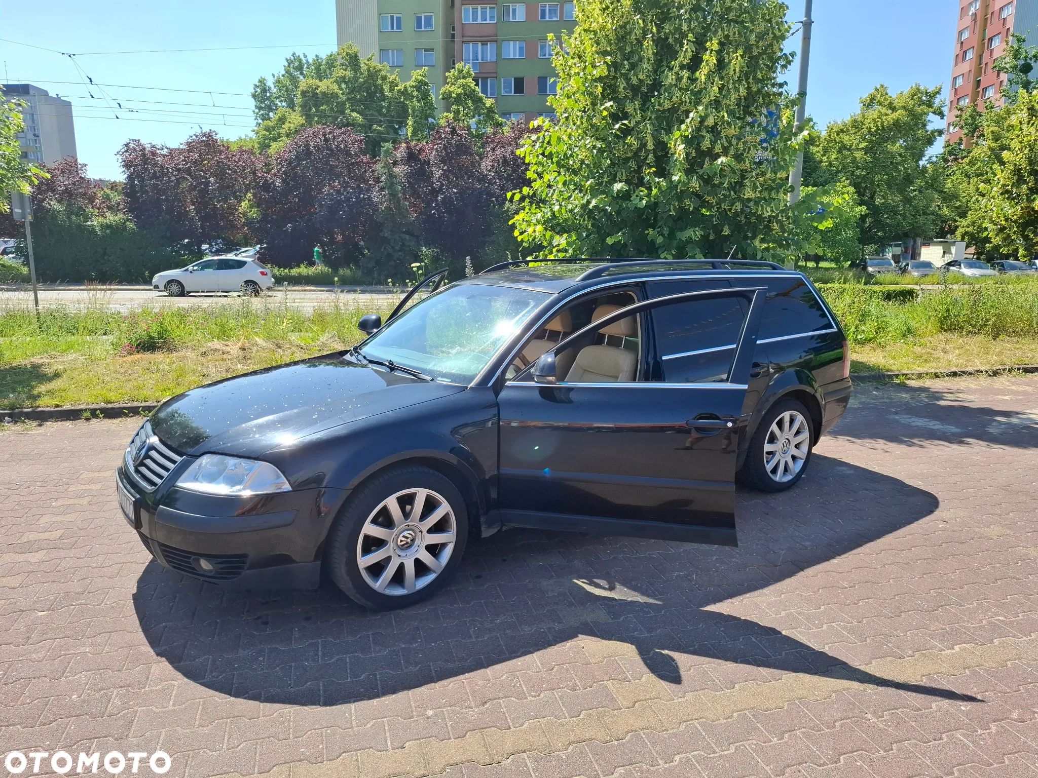 Volkswagen Passat 1.9 TDI Comfortline - 1