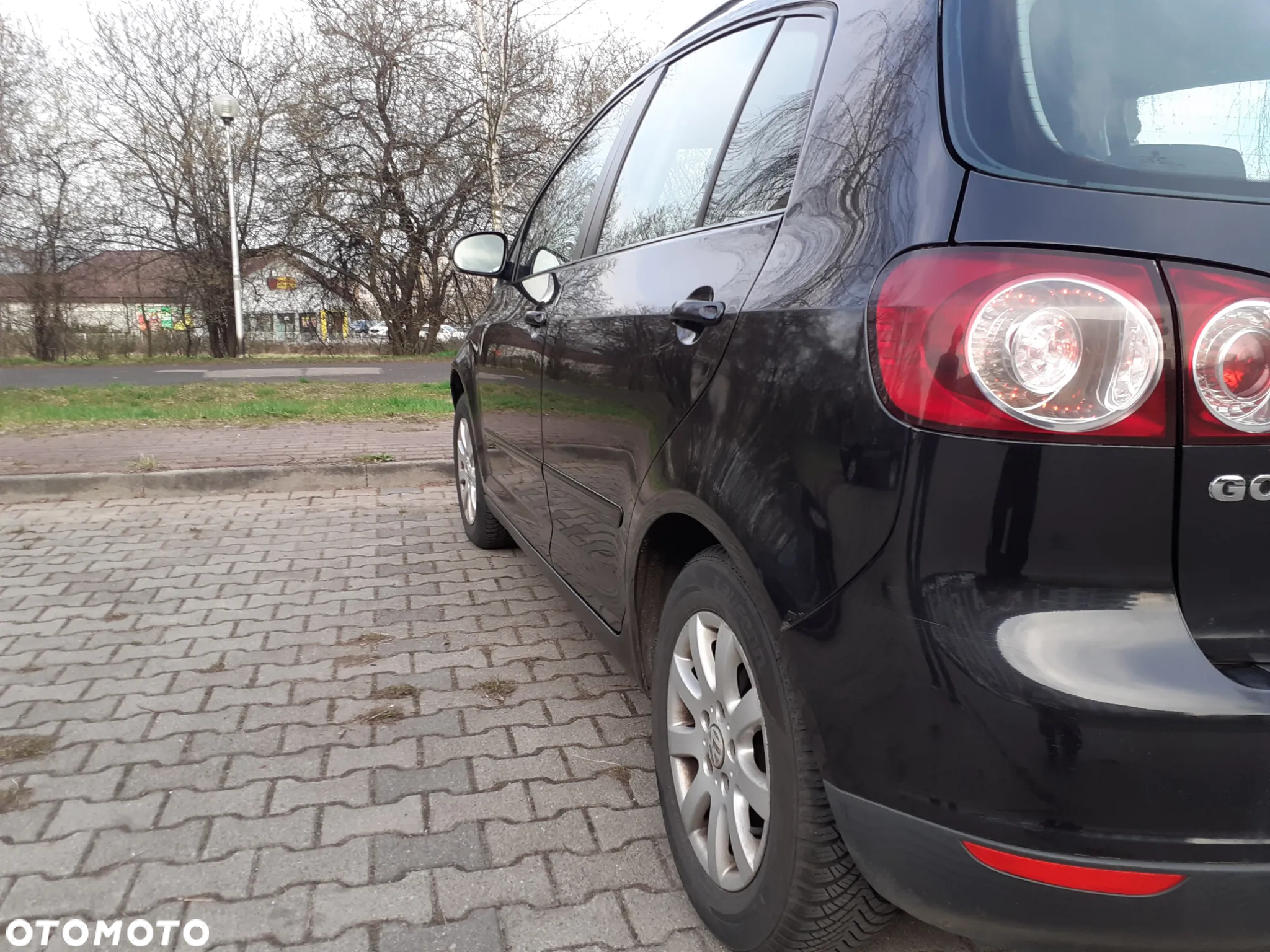 Volkswagen Golf Plus 1.9 TDI Comfortline - 5