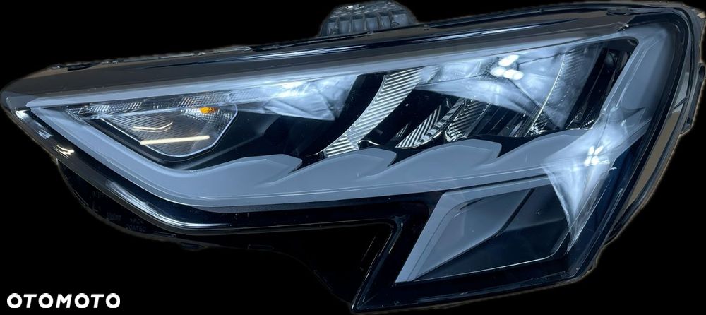 AUDI A3 8Y 20- LAMPA FULLL LED PRZEDNIA LEWA PRZÓD 8Y0941011 13.07.2023 - 2