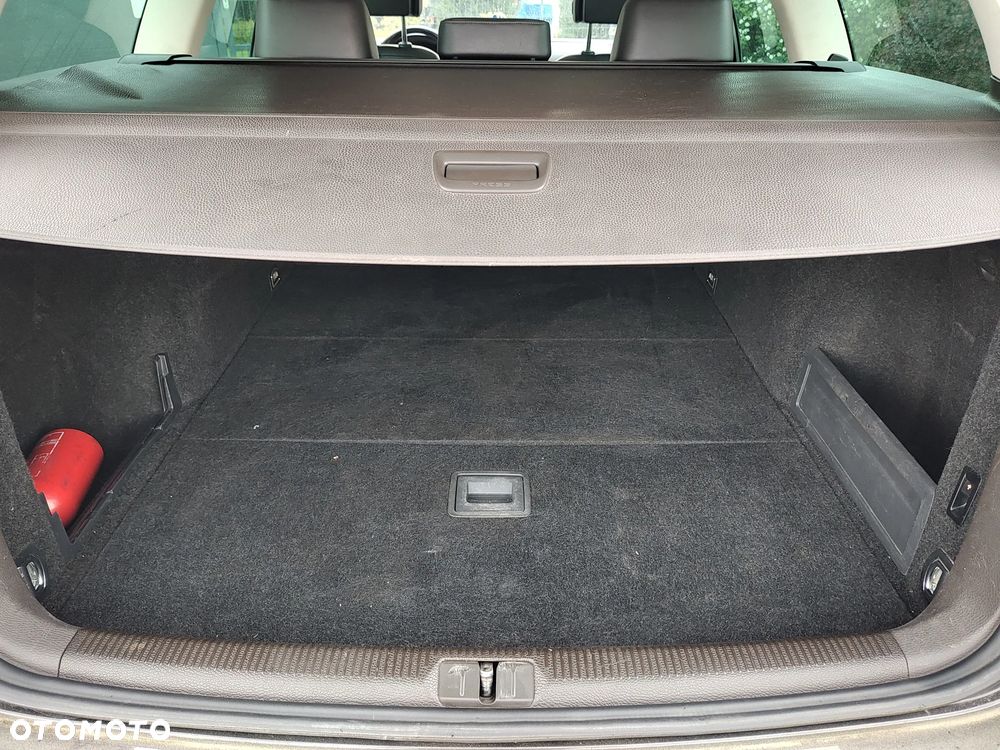 Volkswagen Passat 2.0 Blue TDI SCR Highline - 13