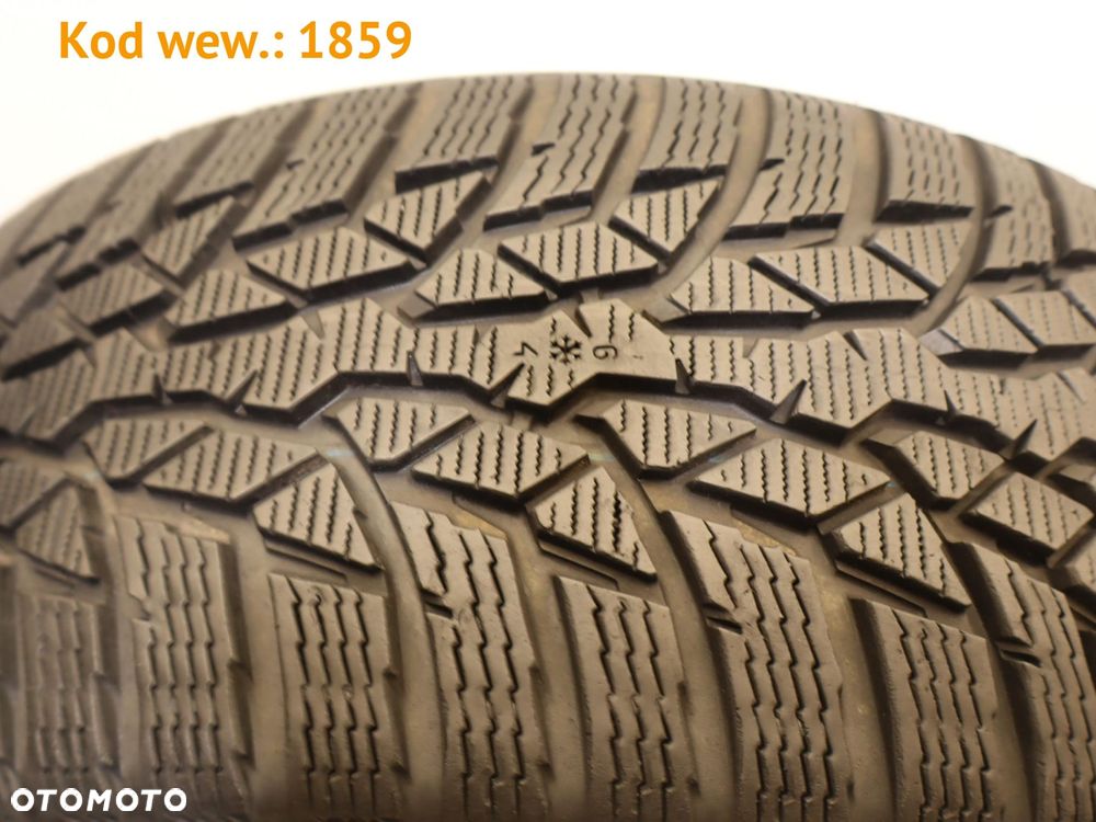 Nokian WR D4 - 225/45 R17 - 8