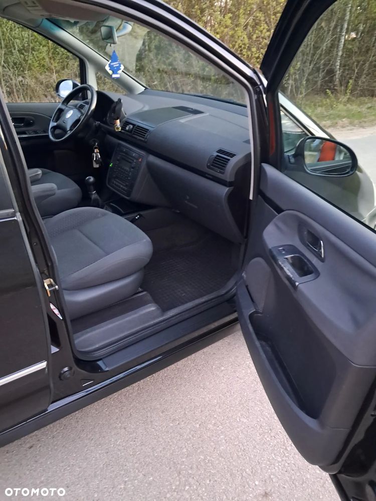 Volkswagen Sharan 2.0 Comfortline - 11