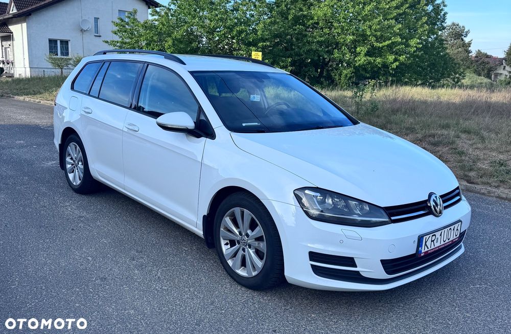 Volkswagen Golf 1.6 TDI BMT Comfortline - 1