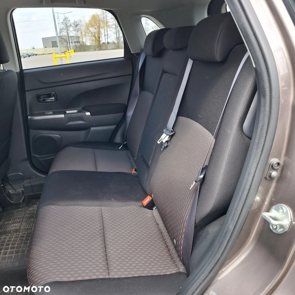 Mitsubishi ASX 1.6 Intense Plus Navi - 9