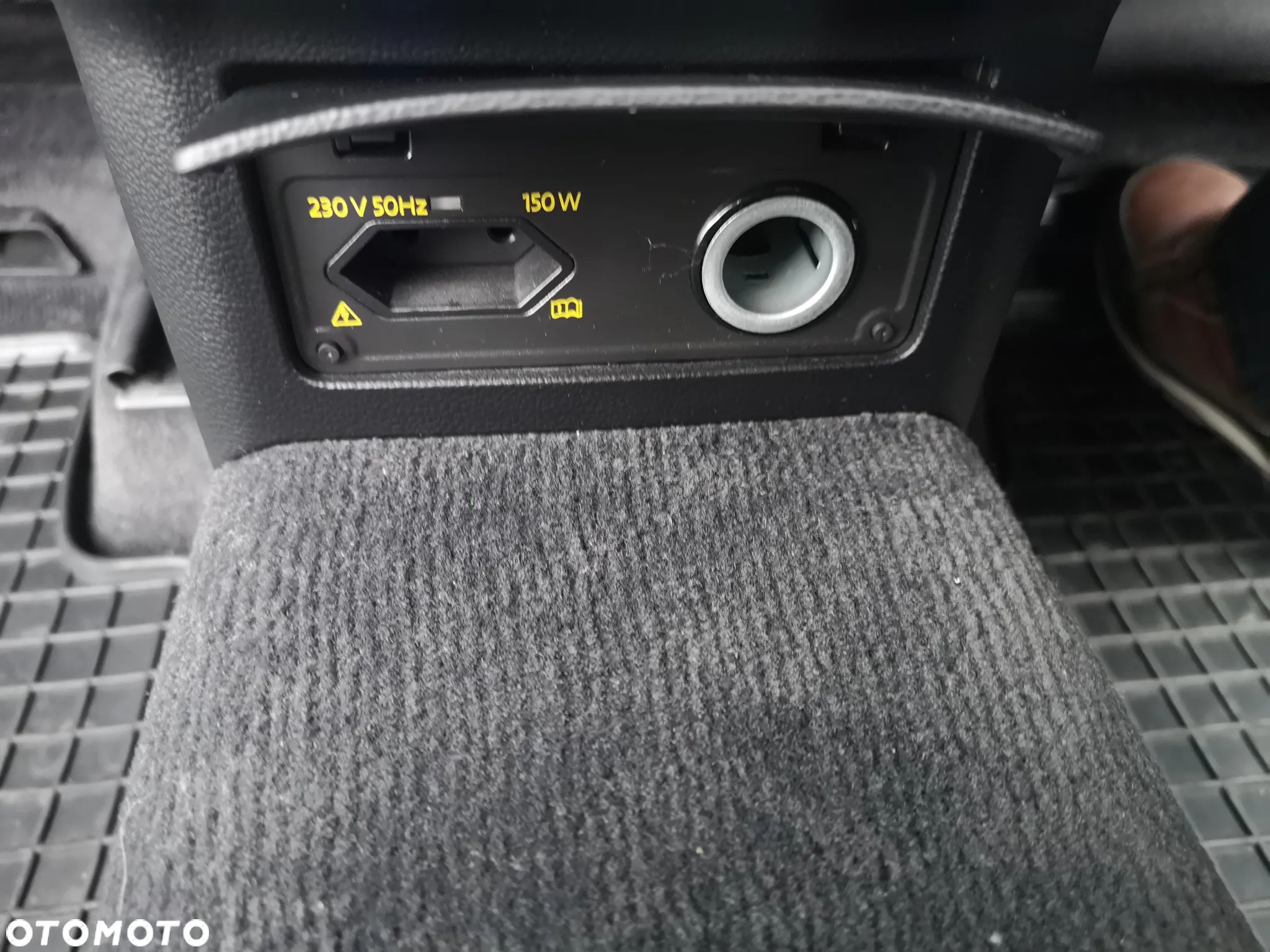 Volkswagen Passat - 27