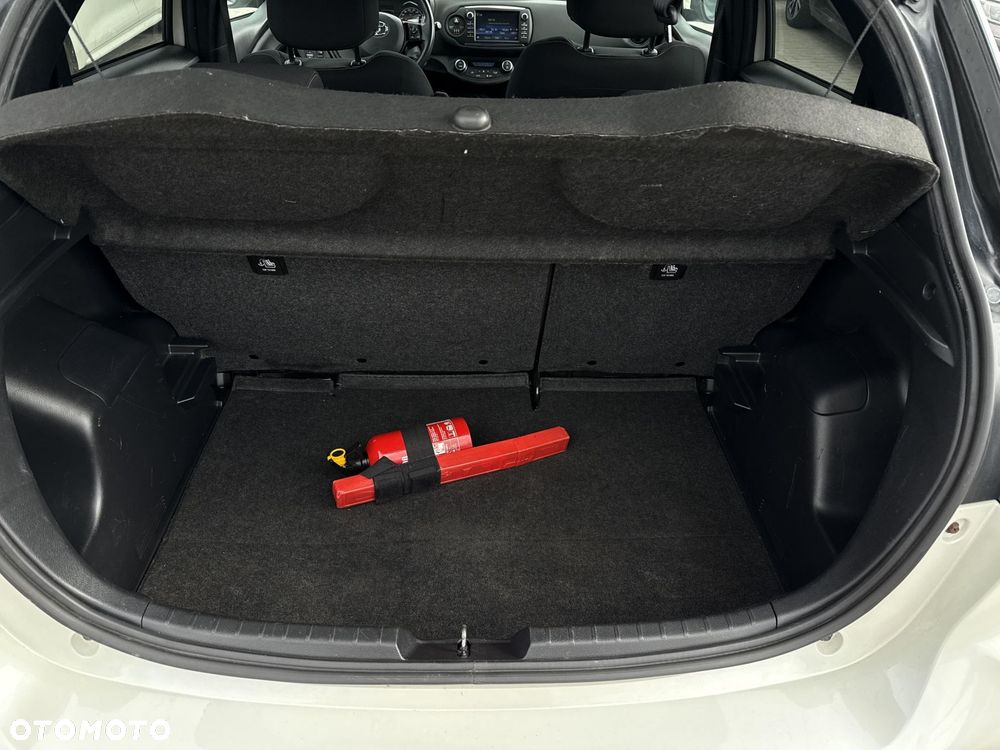 Toyota Yaris 1.5 Selection - 24